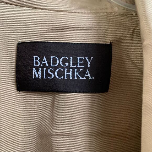 Badgley Mischka trench coat - Picture 8 of 16